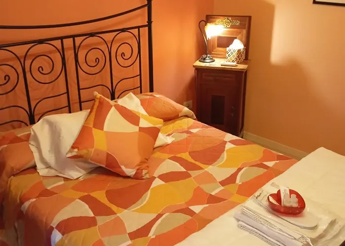 Flores Home, Boho Chic Style & Urban Comfort Navigli, Bocconi, Centro Apartmán *