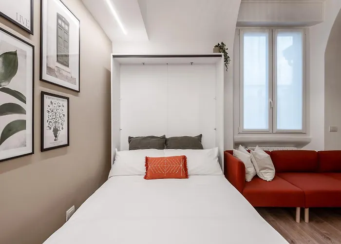 Stayeasy Sauli - 2 Bedrooms, 2 Bathrooms - Station Apartmán Milán