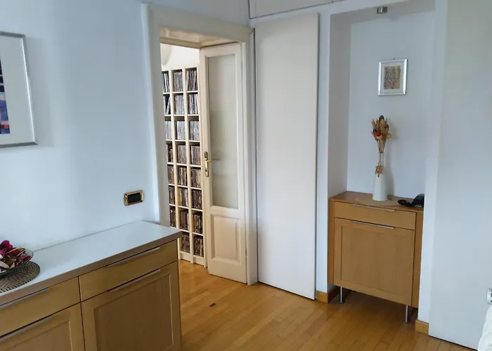 Beautiful And Spacious Two-room Appartement