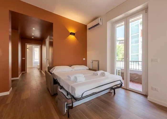 Costanza Luxury *