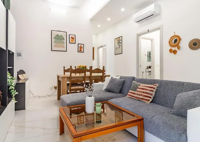 Rosa House Lägenhet *