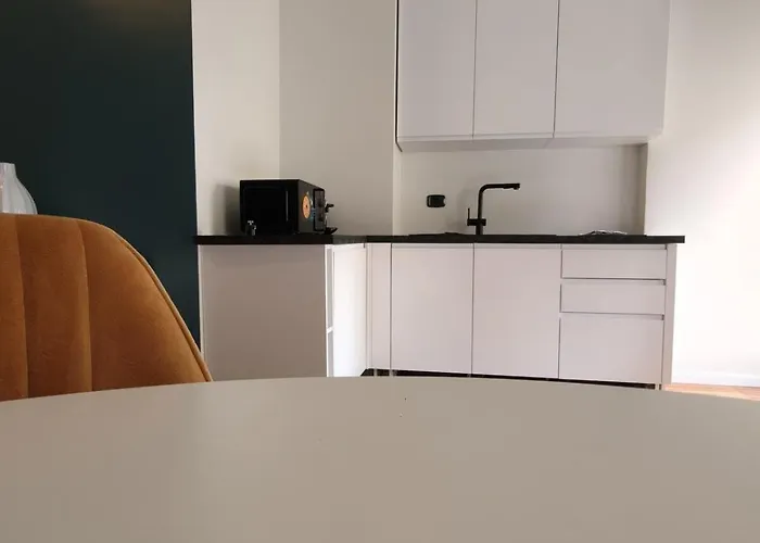 Center Navigli Renewed With Ac, Wifi 800mbits, Metro Link To Airport And Station Milán