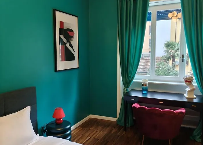 Apartment Center Navigli Renewed With Ac, Wifi 800mbits, Metro Link To Airport And Station *