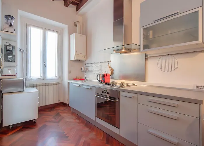 Xenia - Historic Two-room In Navigli Area 公寓 *