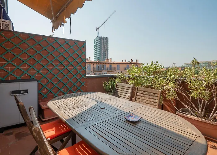 Xenia - Two-room With Terrace In Fondazione Prada