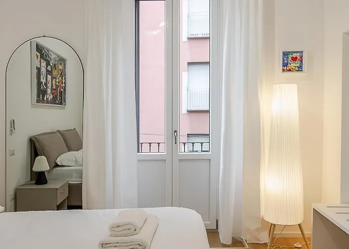 アパート Art-filled In Centro ミラノ