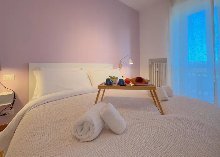 Spacious With Balcony And 2 Bathrooms By Host Hero Milán
