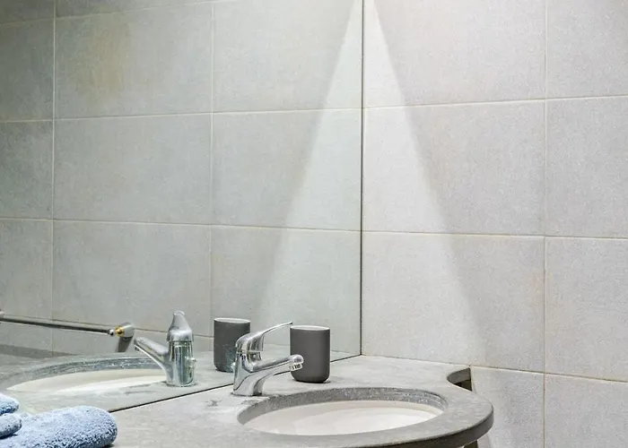 Apartamento Cozy Loft In The Heart Of Isola District *