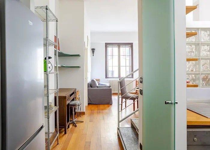 Cozy Loft In The Heart Of Isola District Milão