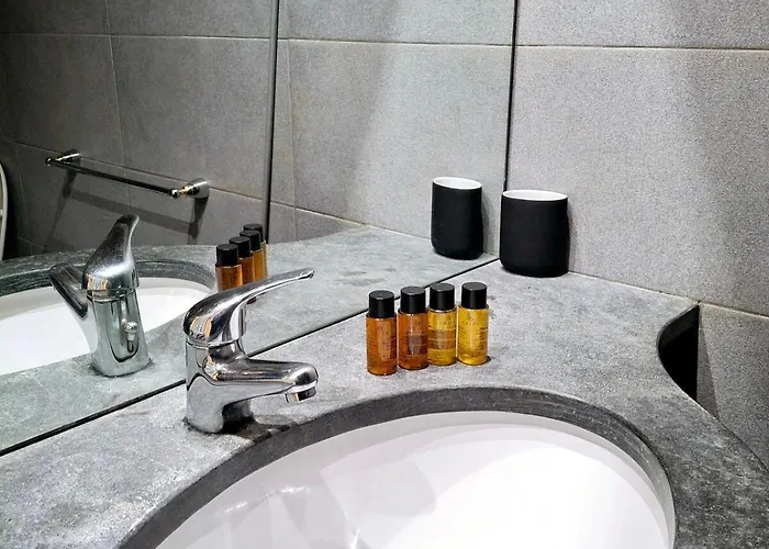 Cozy Loft In The Heart Of Isola District Apartamento