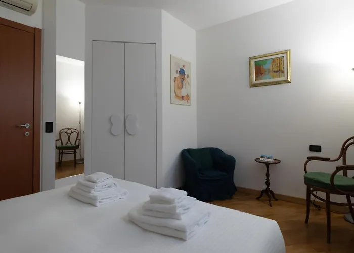 Apartment Italianway Easy - Ceroni 10 Milan