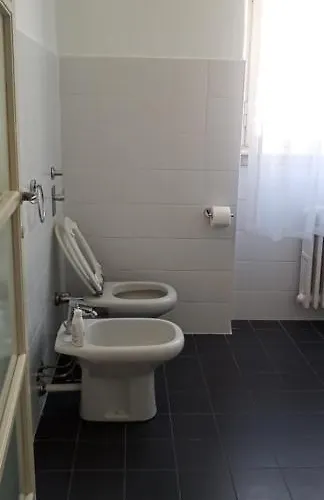 Isola Centro Bilocale Su 2 Livelli Free Wi-fi * Milán