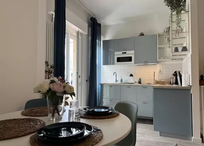 Adamand S House * Mediolan