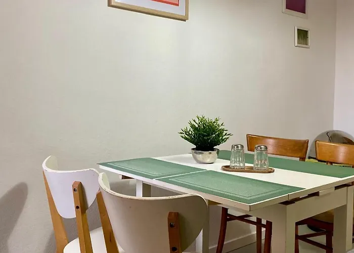 아파트 Exclusive Deluxe Between Duomo & San Siro *