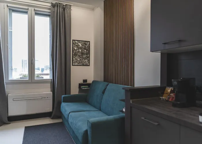 Wownavigli Apartment-sofa Bed Metro M4 Tram 2 아파트