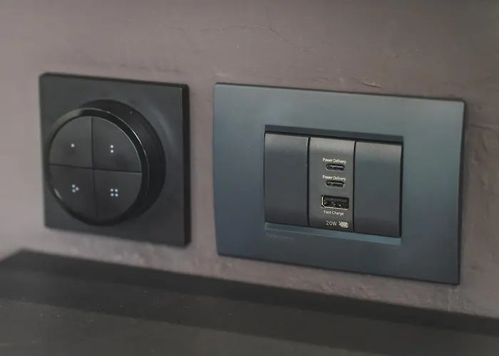 Wownavigli Apartment-sofa Bed Metro M4 Tram 2 아파트 *