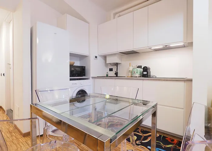 Arco Della Pace Charming Appartement *