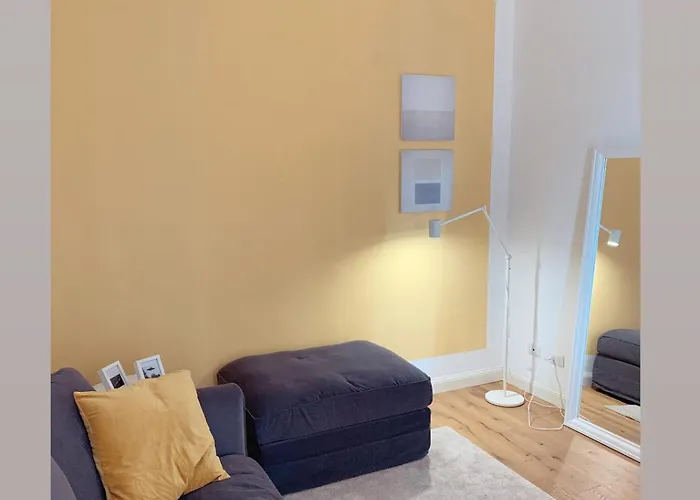 Giallo Lejlighed Milano