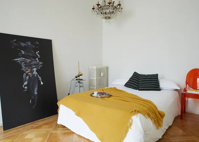 Design - Zona Bocconi Apartman