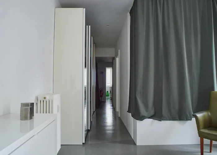 Design - Zona Bocconi Apartman *