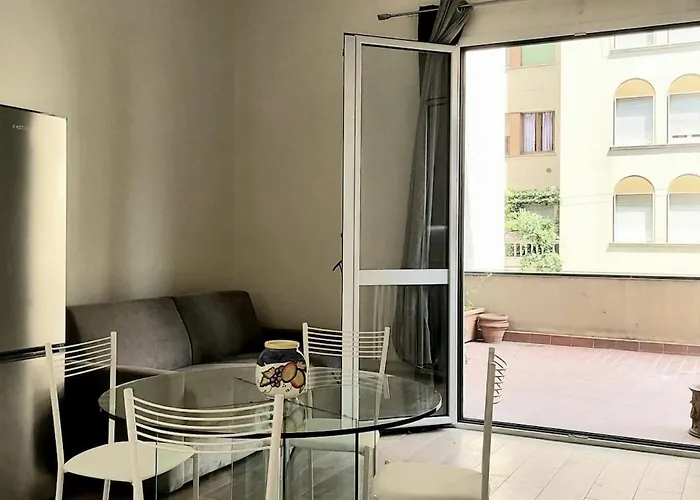 Apartment Center With Terrace *