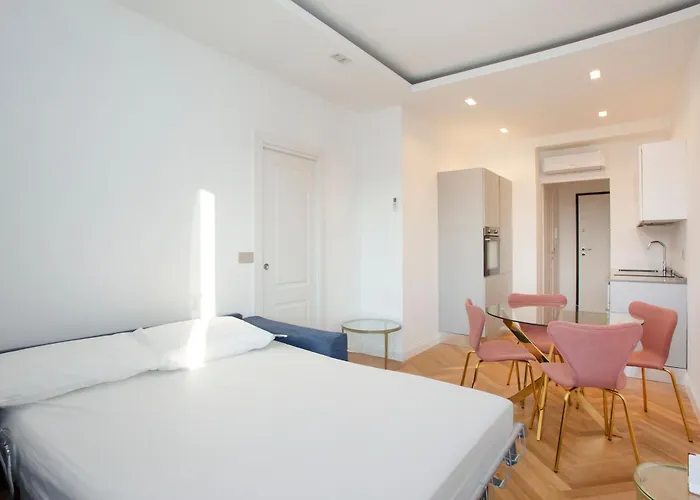 Fontana18 - Duomo View דירה מילאנו