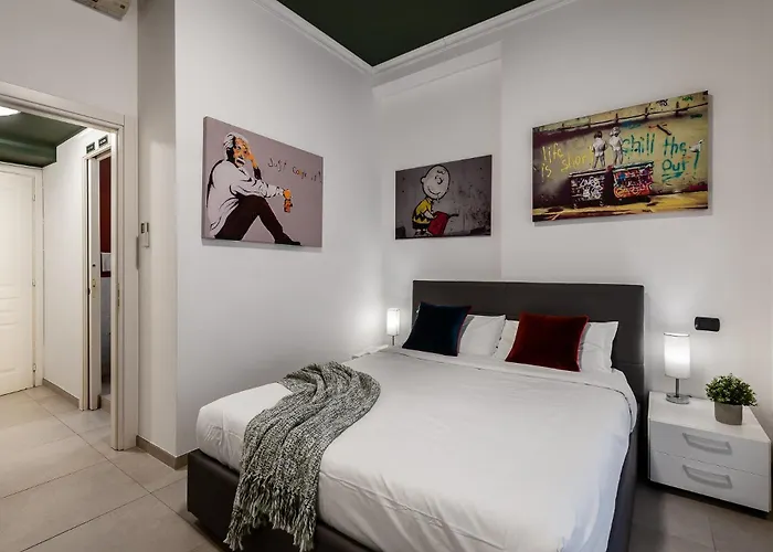 Stayeasy Pop Art Moscova - Brera & Downtown Walking Apartment Mailand