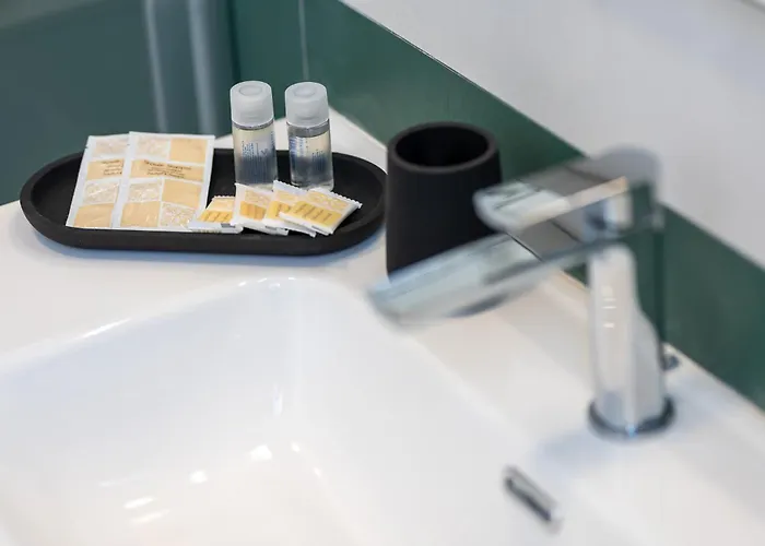 Modern For 4 In Historical Building - Duomo View Apartmán