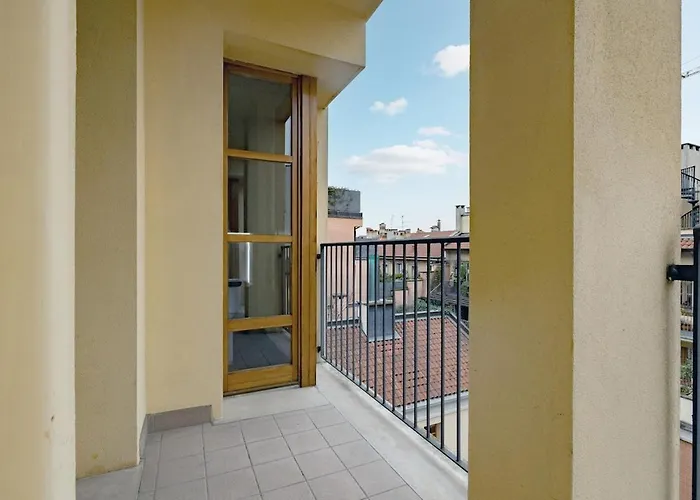 Cozy And Lovely - Center * 밀라노