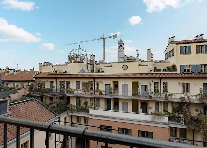 Cozy And Lovely - Center *