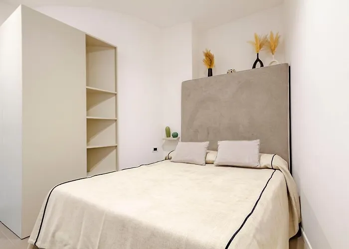 Duomo Stylish Double Near Metro Апартаменты Милан