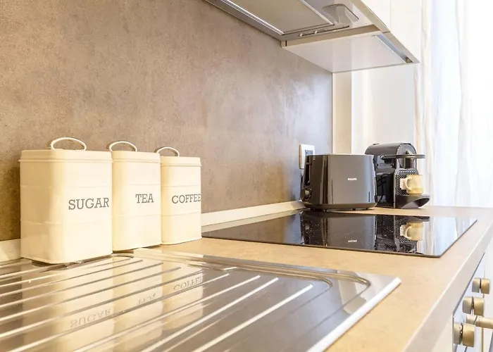 Apartment Duomo Stylish Double Near Metro