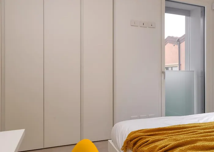 In Financial District 4 Pax 公寓 *