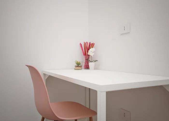 In Financial District 4 Pax *