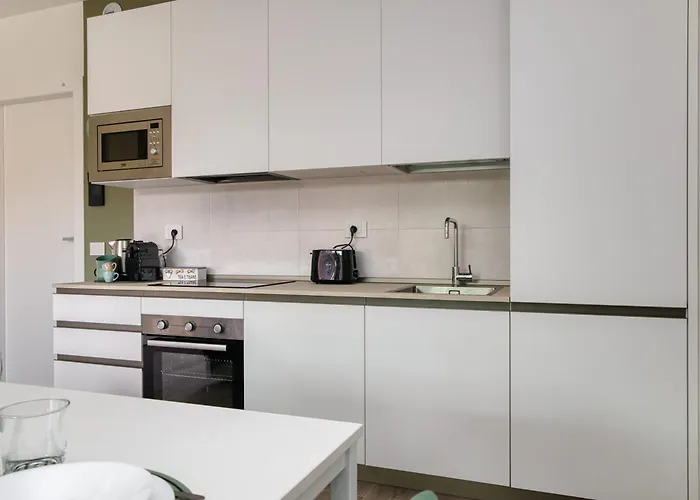 In Financial District 4 Pax * 米兰