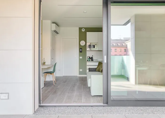 In Financial District 4 Pax * 米兰