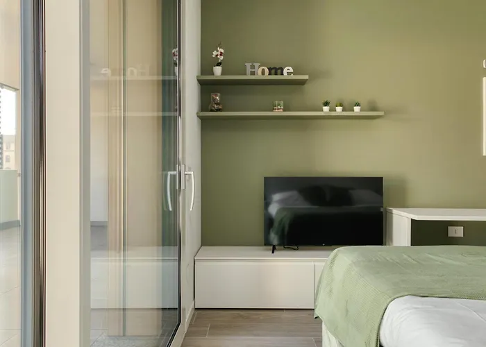 In Financial District 4 Pax 公寓 *