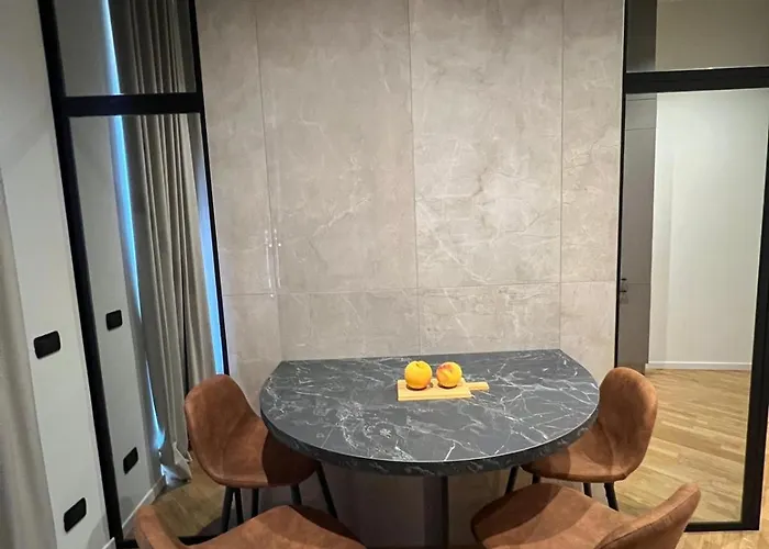 Brera Superior Near Duomo * Milánó