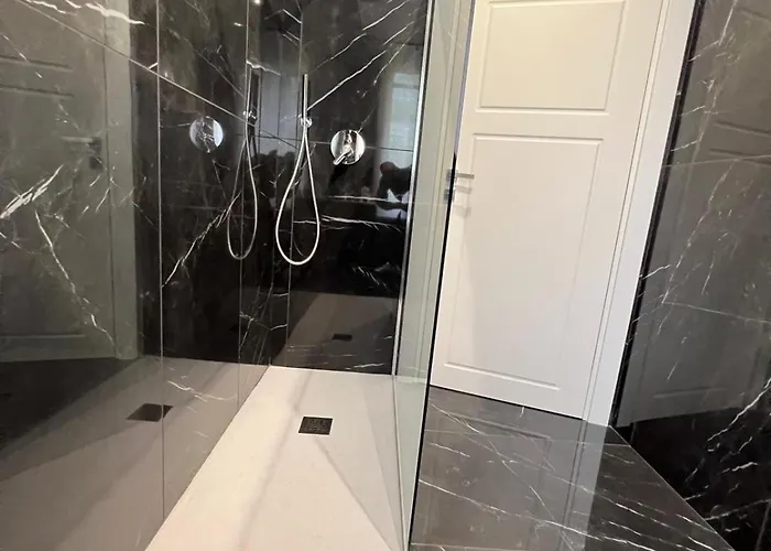 Brera Superior Near Duomo