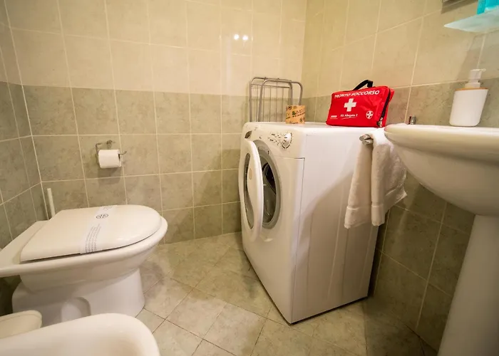 La Tana Di Mart - Zona Navigli - Vicino Metro 公寓 米兰