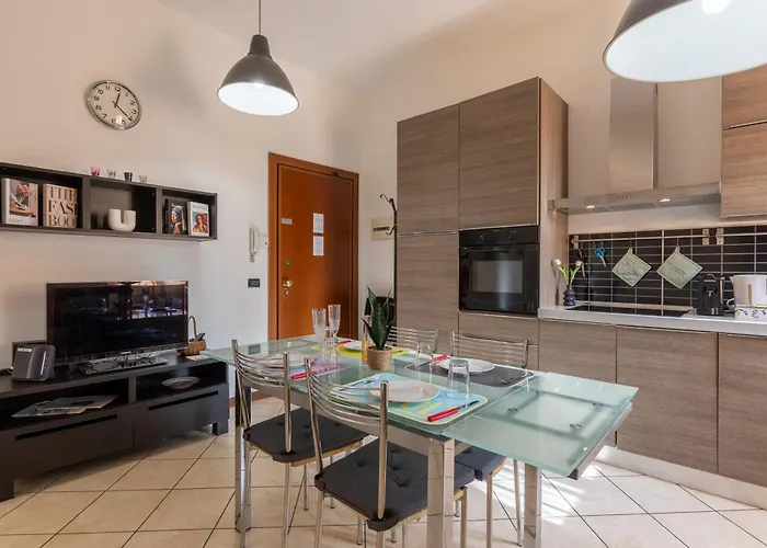 La Tana Di Mart - Zona Navigli - Vicino Metro *