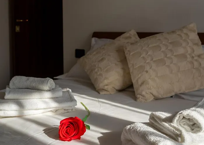 La Tana Di Mart - Zona Navigli - Vicino Metro 公寓