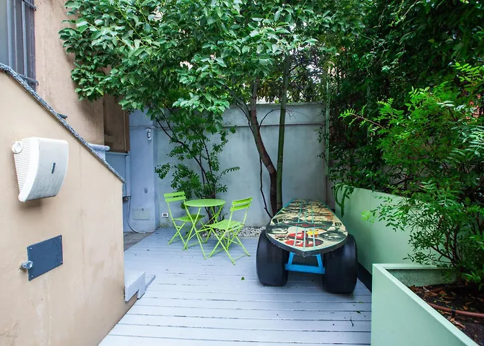 Boutique Con Cortile-design&fashion District * 밀라노