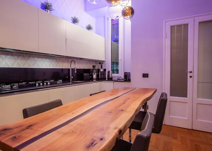 Boutique Con Cortile-design&fashion District