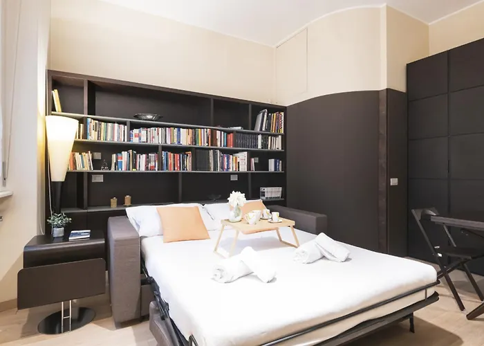 Easylife - - Mercato 5 - Brera Milan