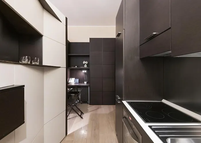 Easylife - - Mercato 5 - Brera *