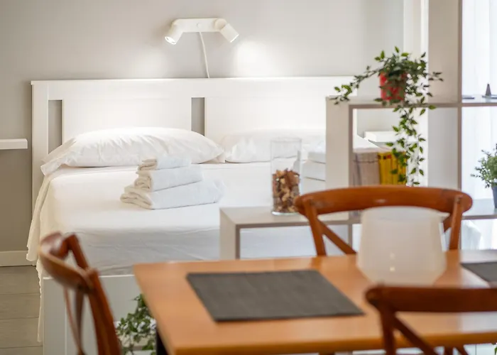 アパート Keys Of Italy - Vigevano Big & Small - 2 Apts By Porta Genova *