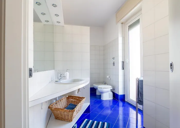 Attico Con Terrazzo Navigli Bocconi - Navigliapartments 아파트 *