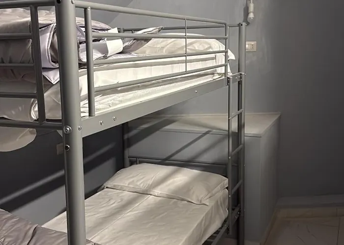 Lion University&youth 2 Gæstehus Milano