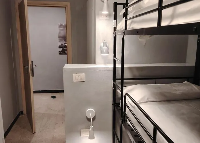 Lion University&youth 2 Gæstehus